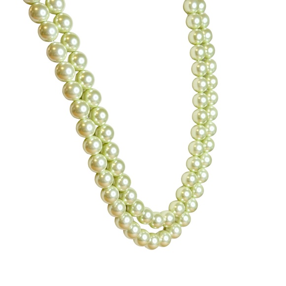 Vintage 50s 60s Light Green Faux Pearl Double Strand Coquette Necklace - Picture 4 of 7